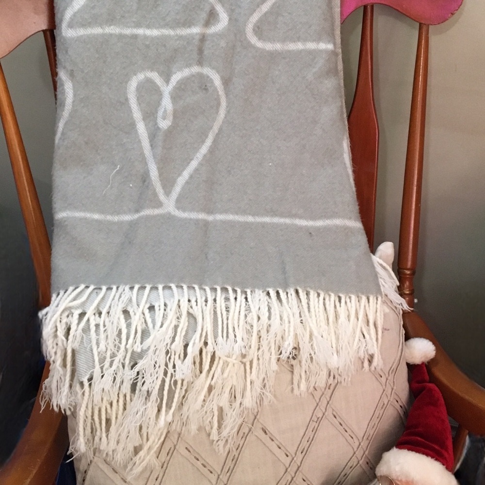 Gray and White Heart Patterned Throw Blanket